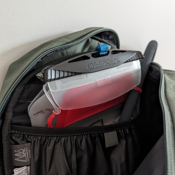 OSPREY GLADE12 **NEW** - Picture 10 of 12